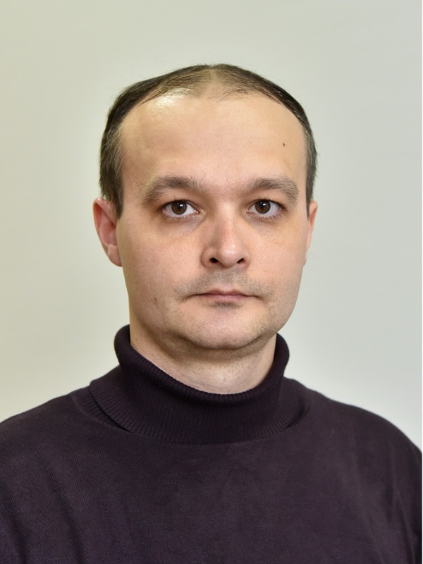 Баженов Сергей Сергеевич.
