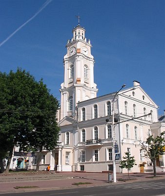 Ратуша, 1775 год. Ул. Ленина, 36.