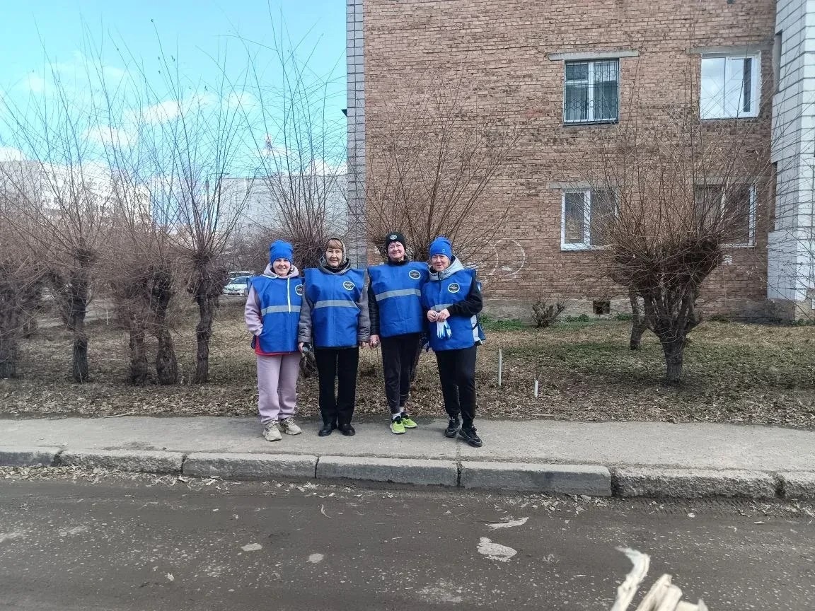 Дружинники рассказывают омичам, как избежать дистанционного мошенничества.