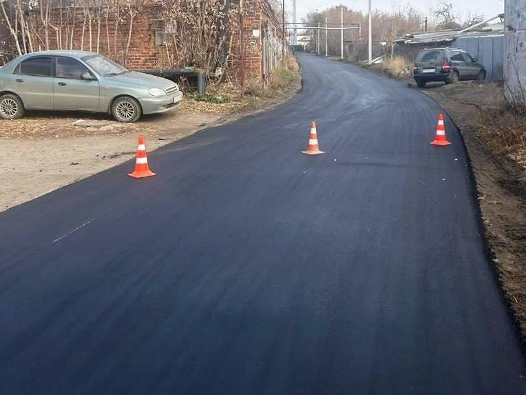 Мэр Омска: «Используем хорошую погоду для асфальтирования городских дорог».