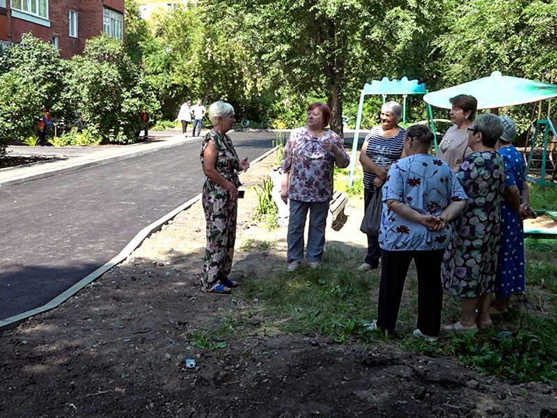 Двор дома 26/1 по ул. 4-я Поселковая отремонтирован за счёт муниципального гранта.