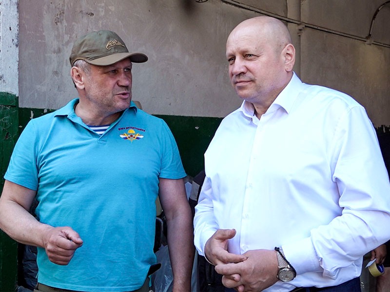 Сергей Шелест принял участие в отправке гуманитарного груза в зону СВО.