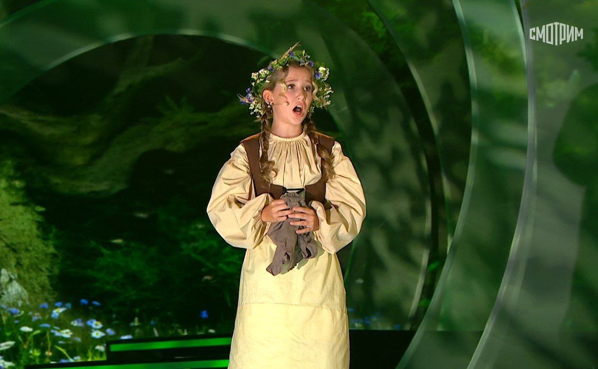 Мэр Омска поздравил юную омичку, которая стала участницей телепрограммы на телеканале «Россия-Культура».