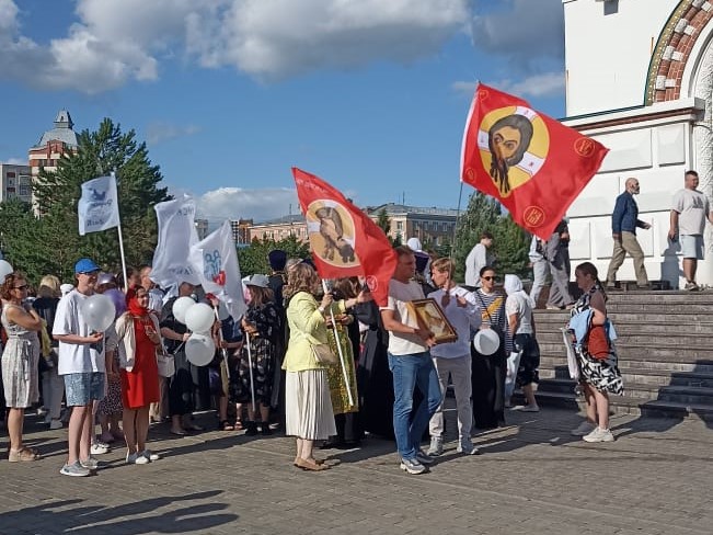 Омичи приняли участие во Всероссийском Параде Семьи.