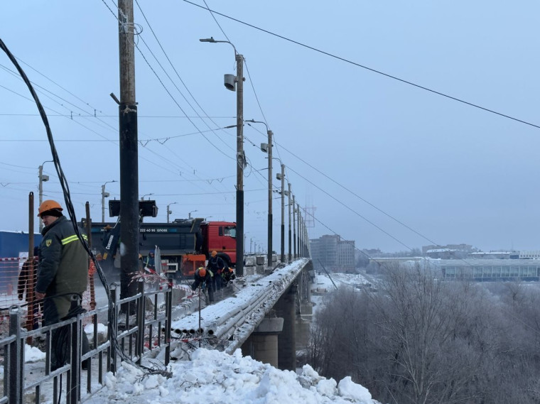 Сергей Шелест рассказал о новой схеме организации движения на мосту им. 60-летия ВЛКСМ, которая появится после праздников.