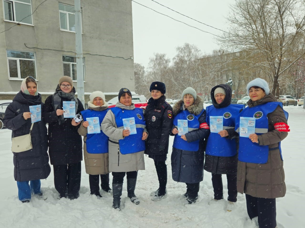 Народные дружинники продолжают следить за безопасностью омичей на берегах городских водоемов.