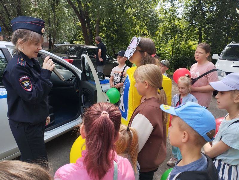 В Октябрьском округе прошло профилактическое мероприятие «За безопасность на дорогах».