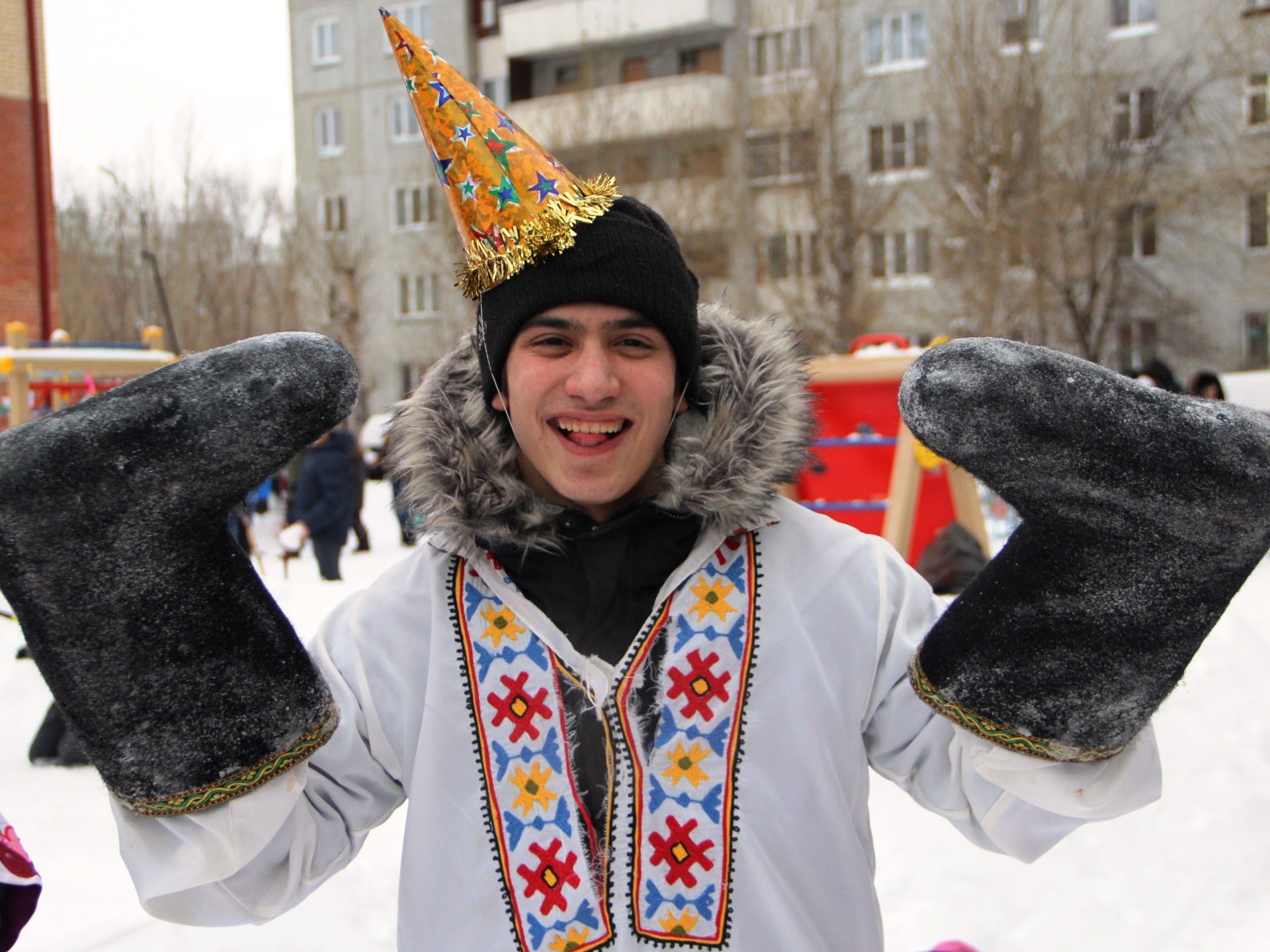 Омичей приглашают принять участие в масленичных гуляньях.