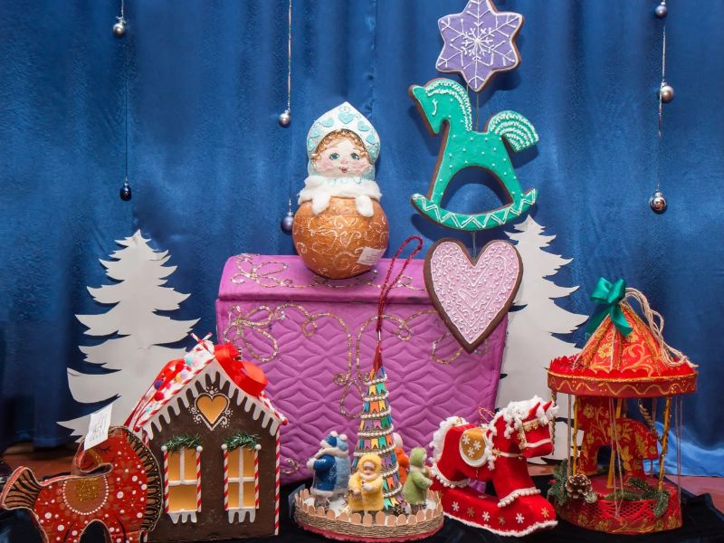 Наградили победителей городского конкурса «Новогодняя игрушка».