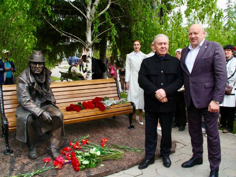 Сергей Шелест сообщил об открытии в Омске памятника поэту Аркадию Кутилову.