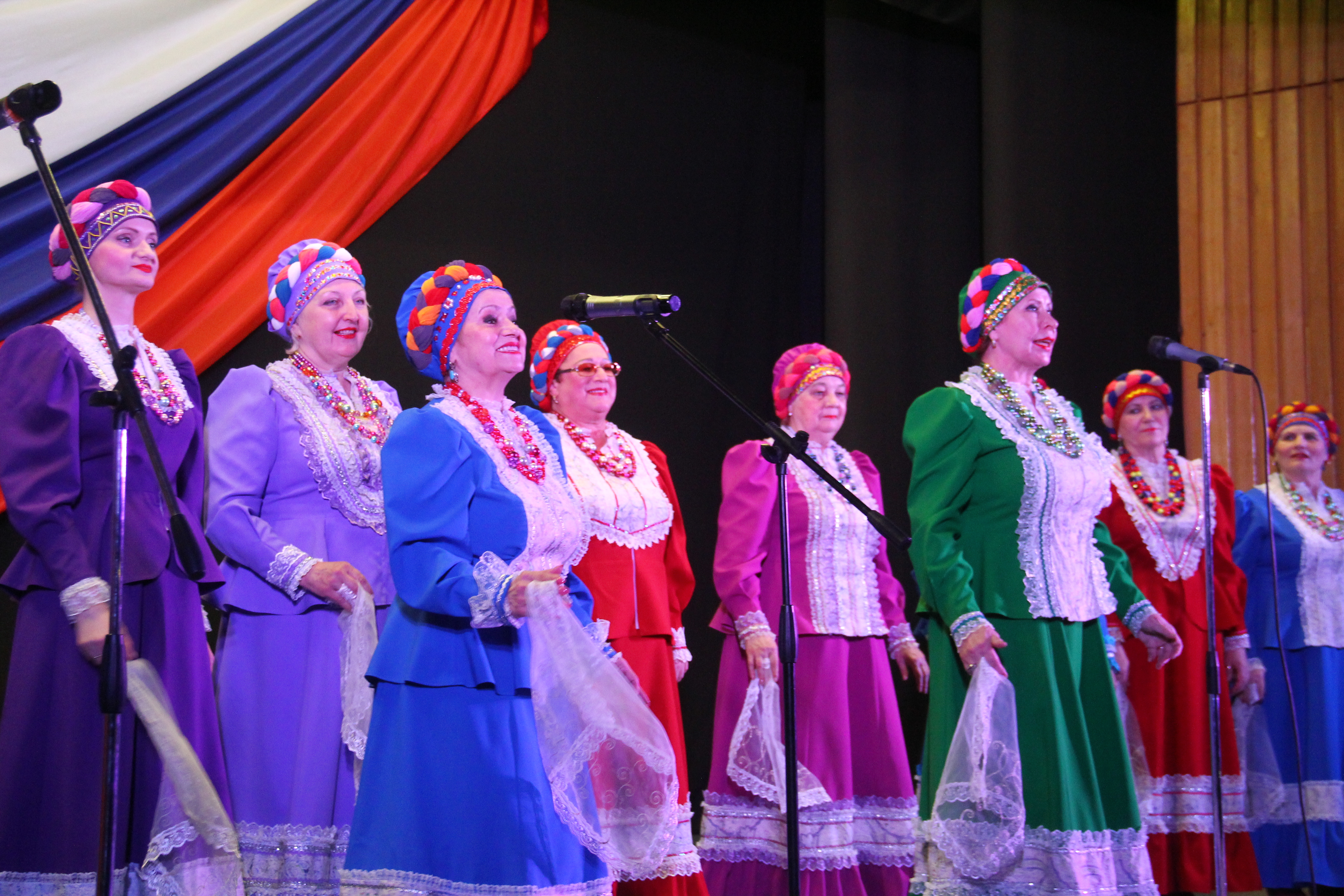 Стартовал 25-й городской фестиваль ветеранских хоровых коллективов «Поющая Сибирь».