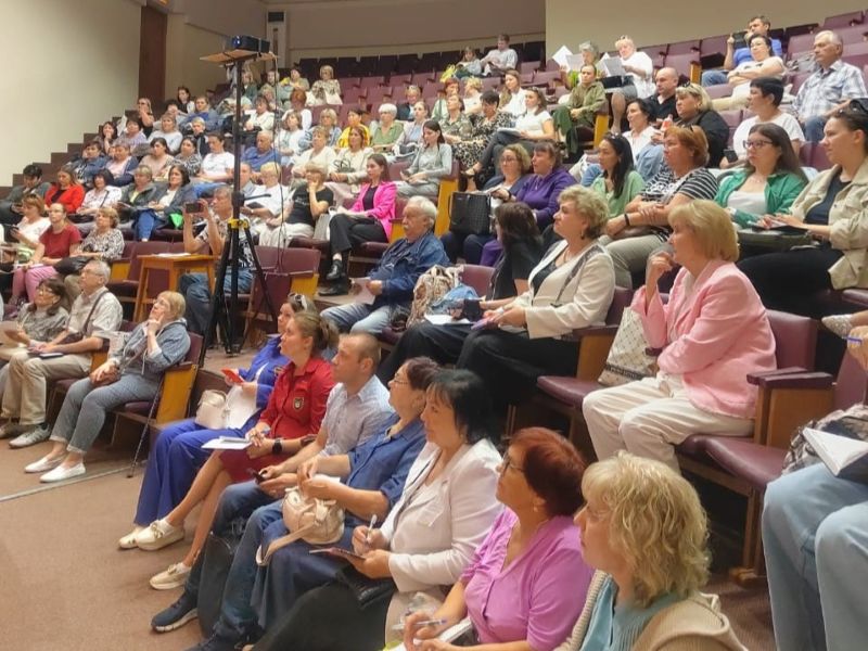 В Омске прошел информационно-методический семинар для СО НКО.
