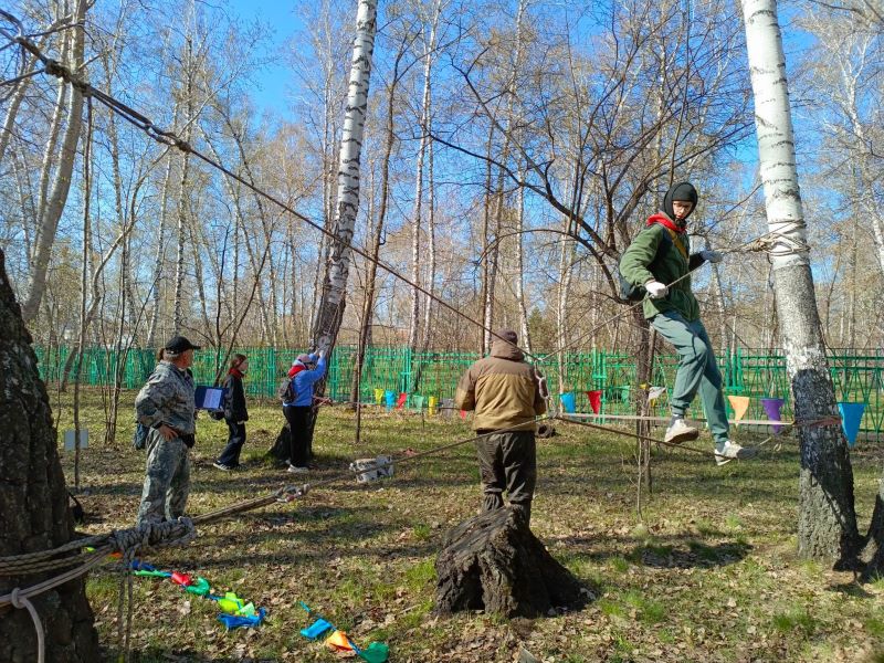 В Омске прошел городской слет-соревнования «Школа безопасности».