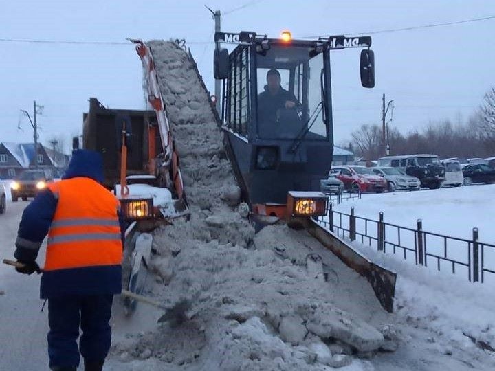 Сергей Шелест рассказал об уборке дорог после мощного снегопада.