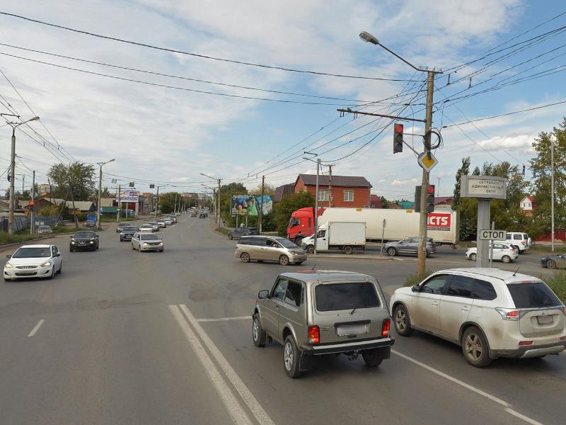 В Омске скорректированы режимы светофорного регулирования на трех участках улицы Кирова.