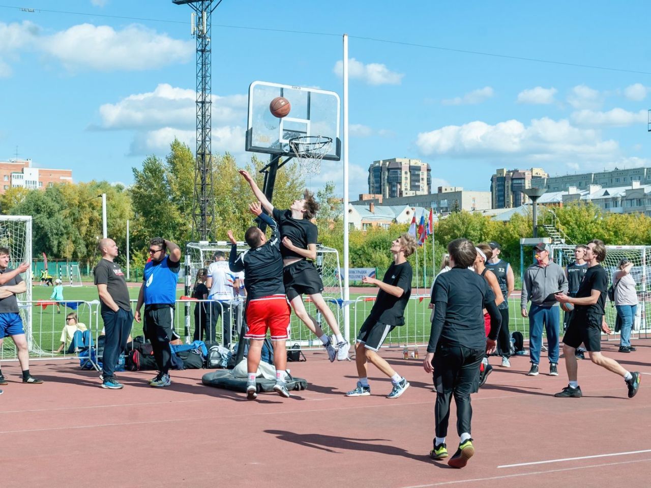 Названы победители XXIII городской спартакиады по летней программе «Спортивный город».