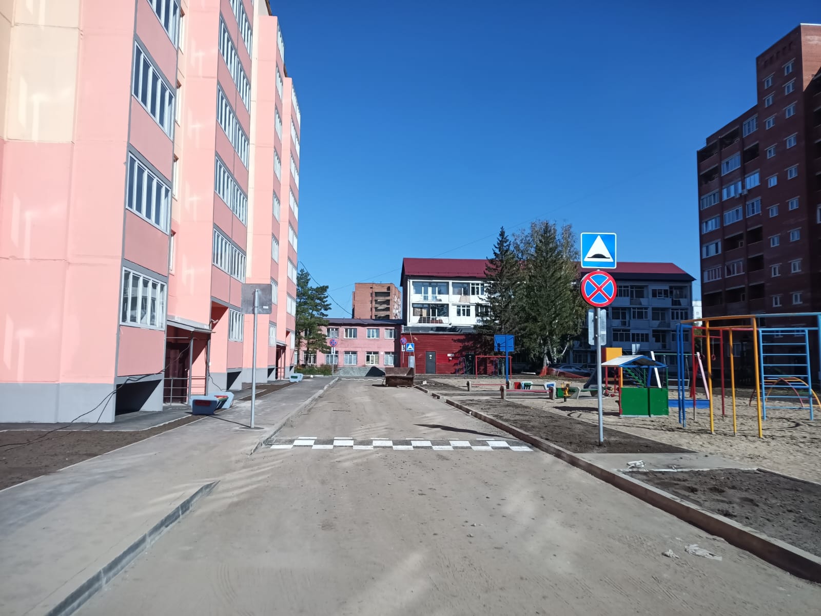 В Ленинском округе ввели в эксплуатацию новую многоэтажку.