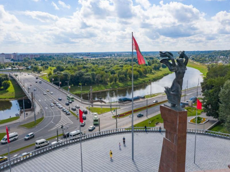 Омичи поздравили жителей Могилева с Днем города.