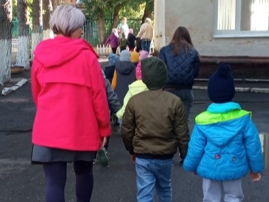 В детском саду № 289 прошла учебная эвакуация при пожаре. В детском саду № 289 прошла учебная эвакуация при пожаре.