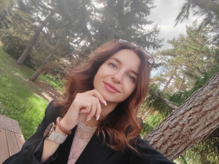Педагог гимназии № 123 вышла в финал конкурса «Учитель года России». Педагог гимназии № 123 вышла в финал конкурса «Учитель года России».