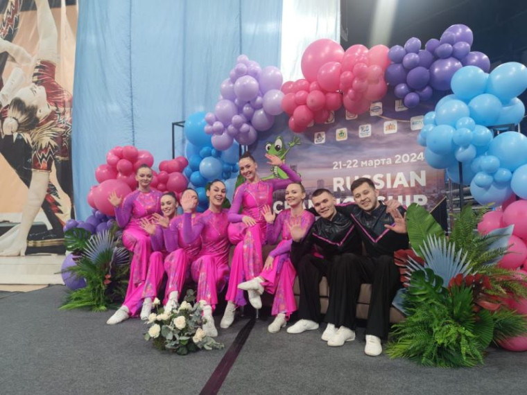 Омские спортсмены успешно выступили на Чемпионате России по спортивной аэробике.
